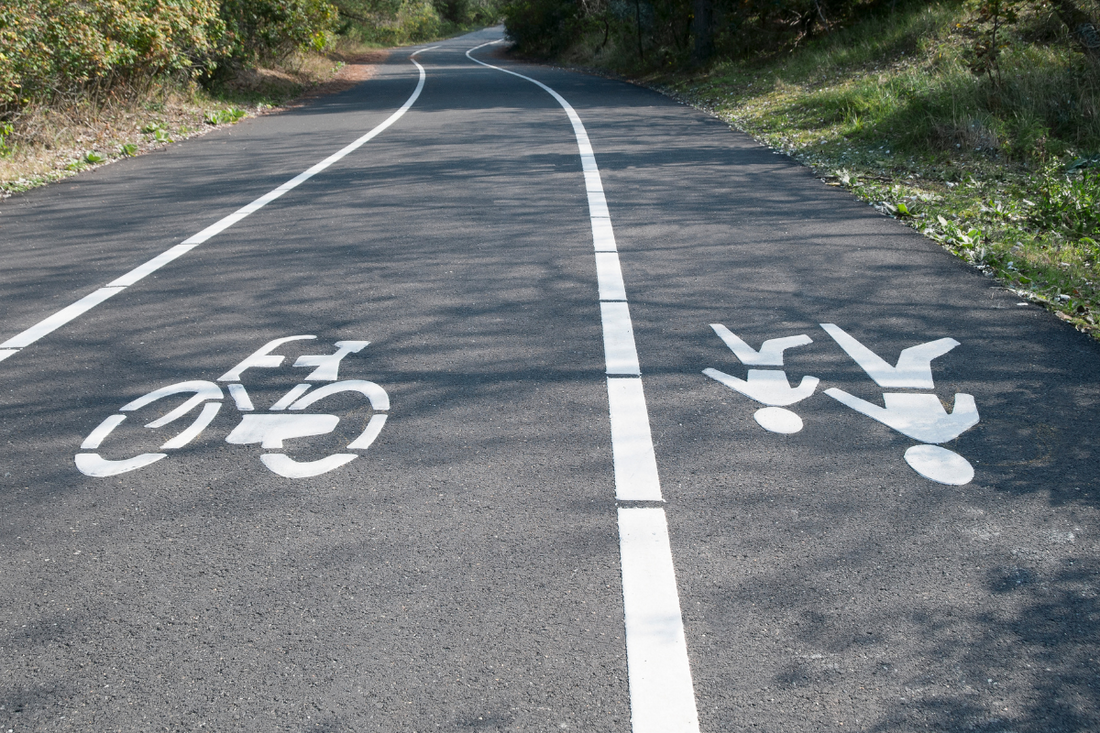 5 Tips for Riding your E-Bike Near Pedestrians