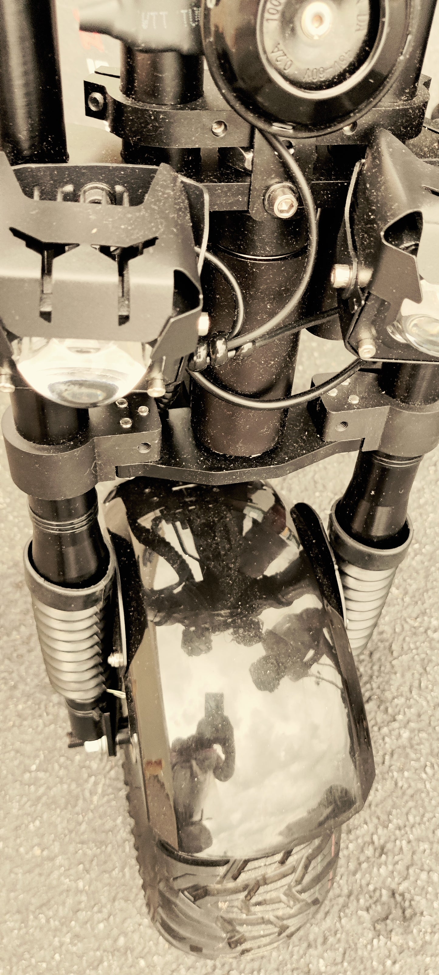 Z4 Pro 8000W Dual Motor Electric Scooter by Teewing