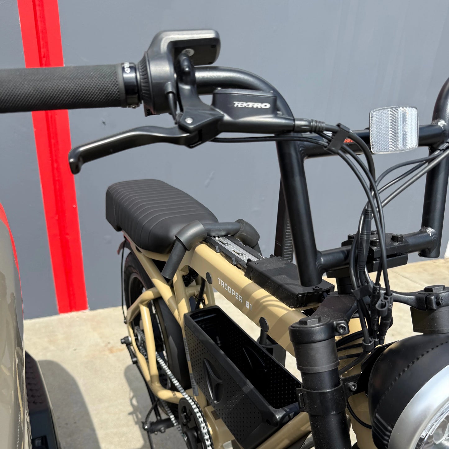 Hollywood Racks Sport Rider Scrambler Bike Rack Edition Bundle