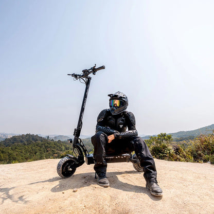 Hawk 4000W 60V Dual Motor Electric Scooter by Yume