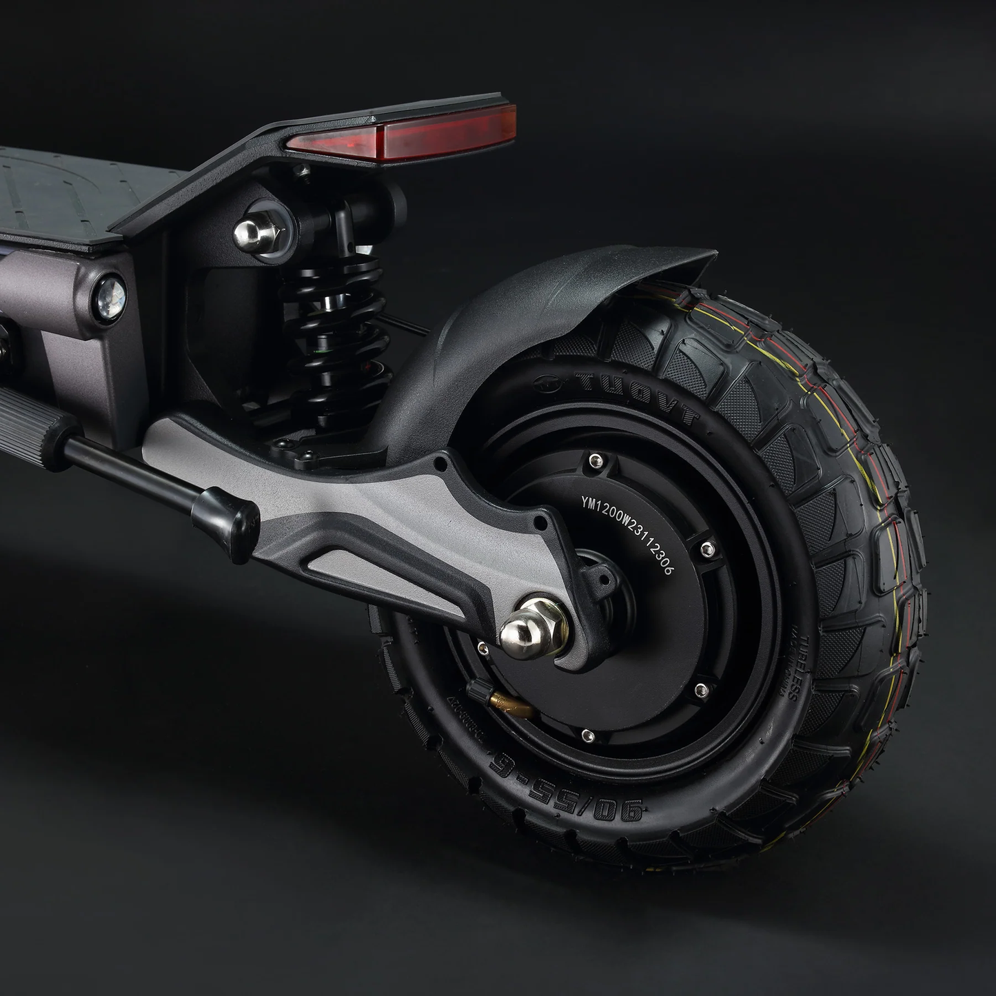 Swift 1200W 3Sp Aero Frame Lightweight E-Scooter by Yume