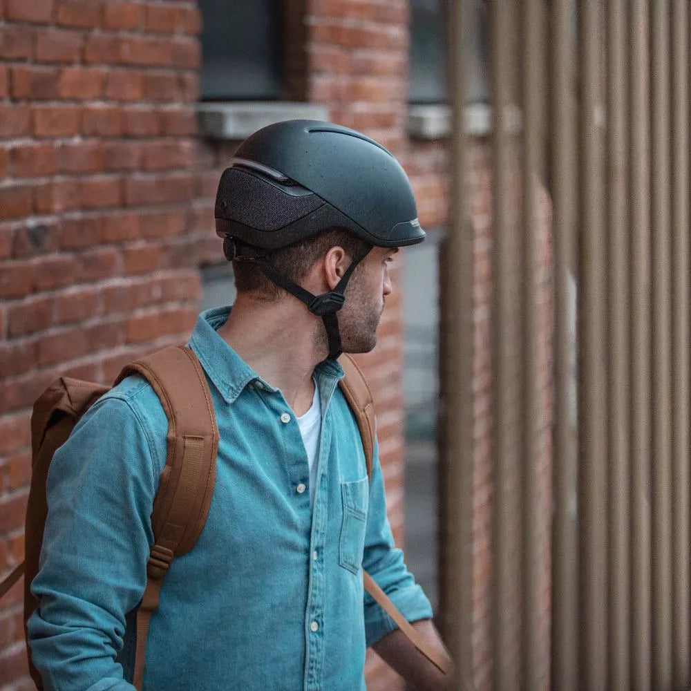 Faro Smart Helmet by UNIT 1